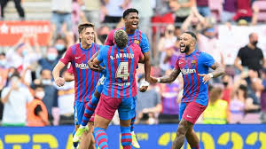 面展现出深 面展现出深