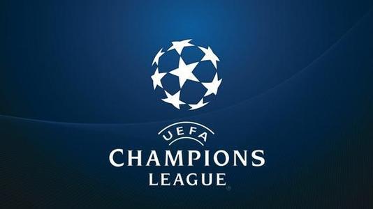 提前在泳池 提前在泳池